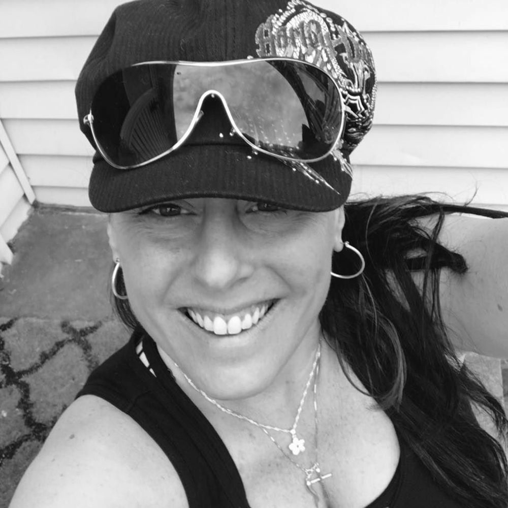 Meet your Posher, Andrea lee